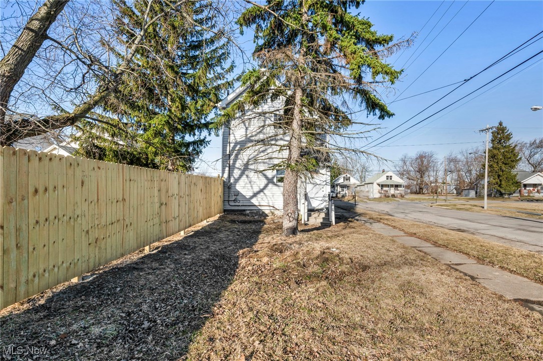 1703 Washington Avenue, Lorain, Ohio image 44