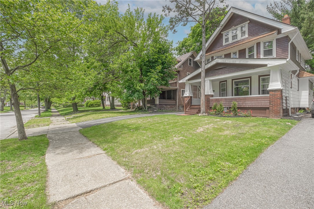 949 Brunswick Road, Cleveland Heights, Ohio image 3