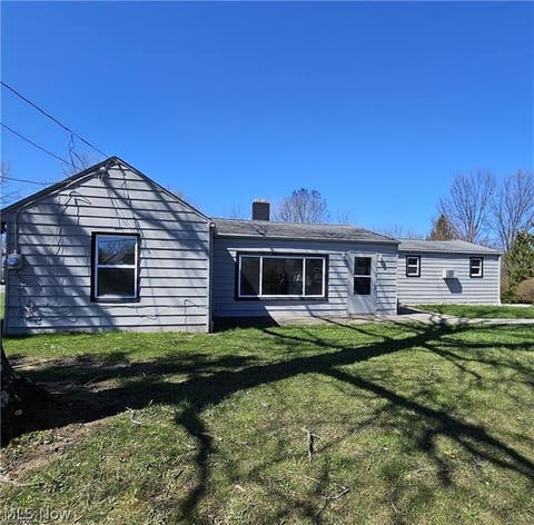 Homes For Rent - 4660 Darrow Road<br/> Stow, OH 44224
