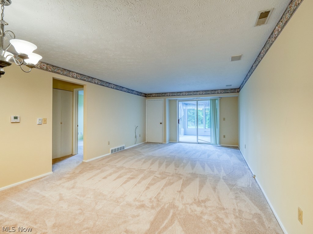 Evergreen Mdws Condo 02 - Residential