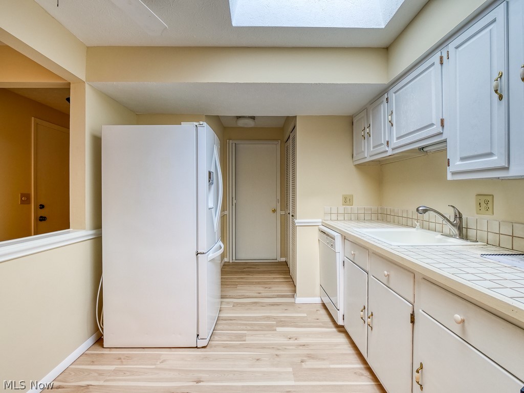 Evergreen Mdws Condo 02 - Residential