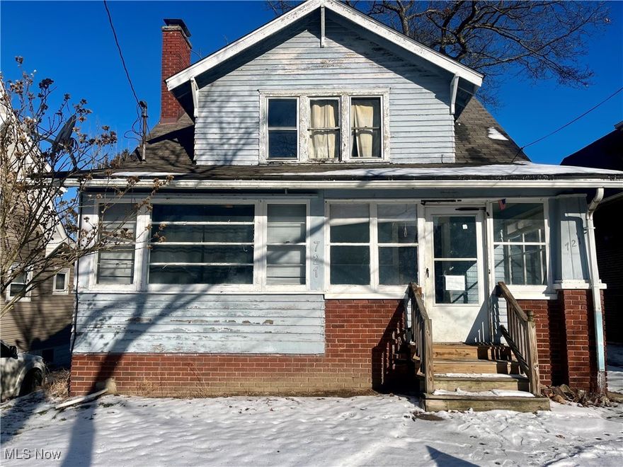 Introducing this Akron home, just waiting for a savvy investor or a hands-on homeowner ready to bring a 1924 classic back to its original glory. This three-bedroom, one-and-a-half-bath home offers solid bones and great features that simply need a little love and sweat equity.  Highlights include original hardwood floors, a spacious eat-in kitchen, a fireplace, and a formal dining room, just a few of the home's many bonuses. The property also features a generously sized yard and a two-car garage. Located on a quiet street in a family-friendly neighborhood, this home has excellent potential as an income-producing property or a fantastic starter home.