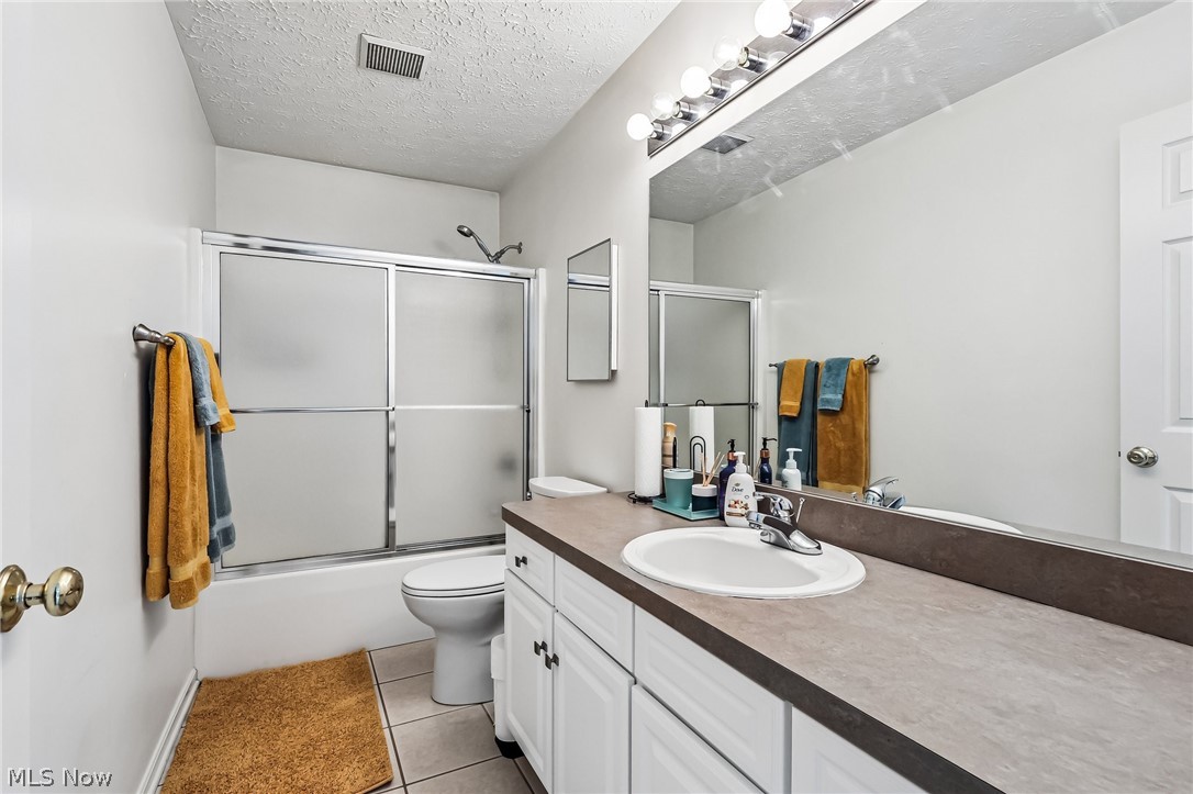 Royal Clusters At Kingsbury Trace Ph III - Residential