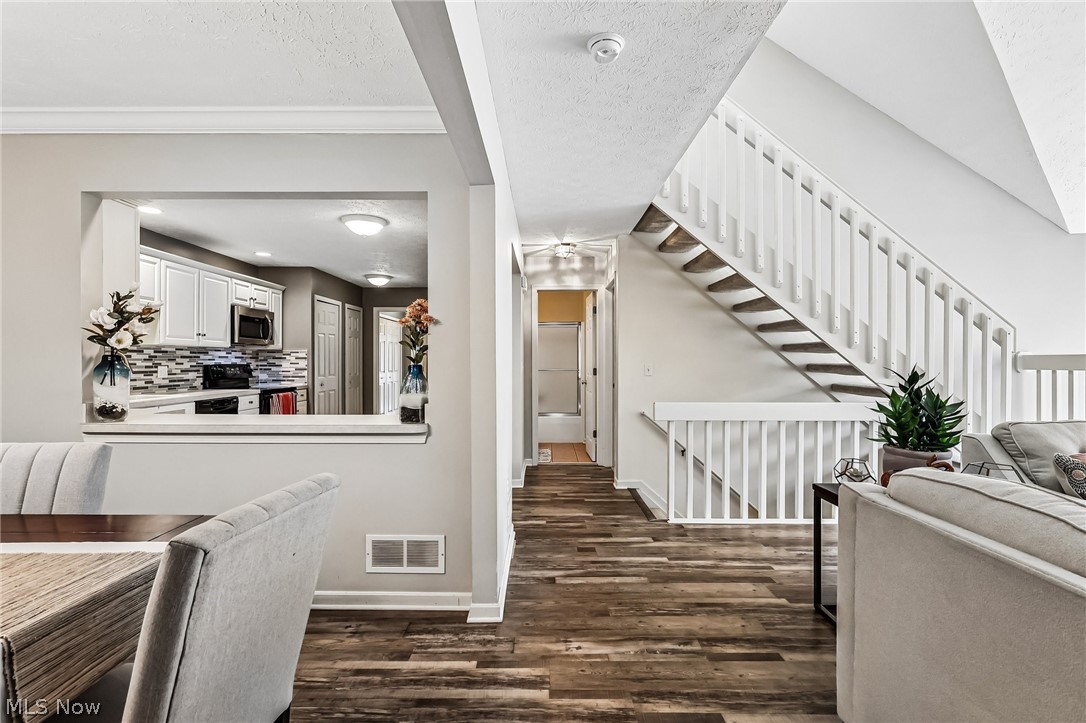 Royal Clusters At Kingsbury Trace Ph III - Residential