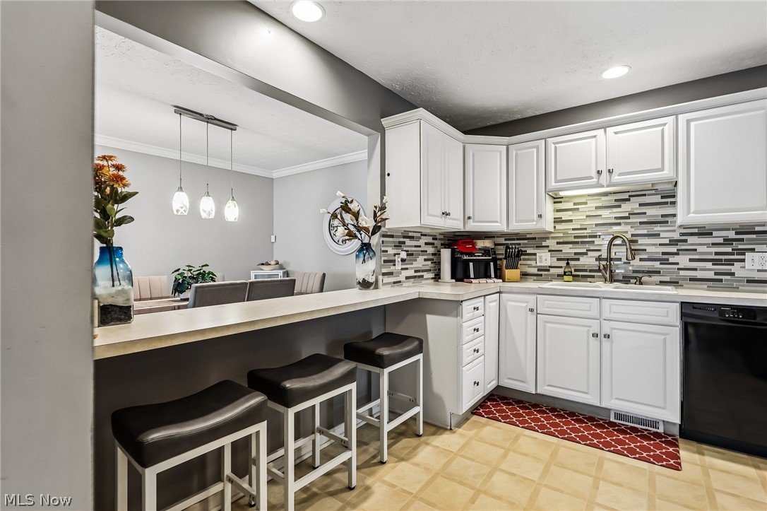 Royal Clusters At Kingsbury Trace Ph III - Residential