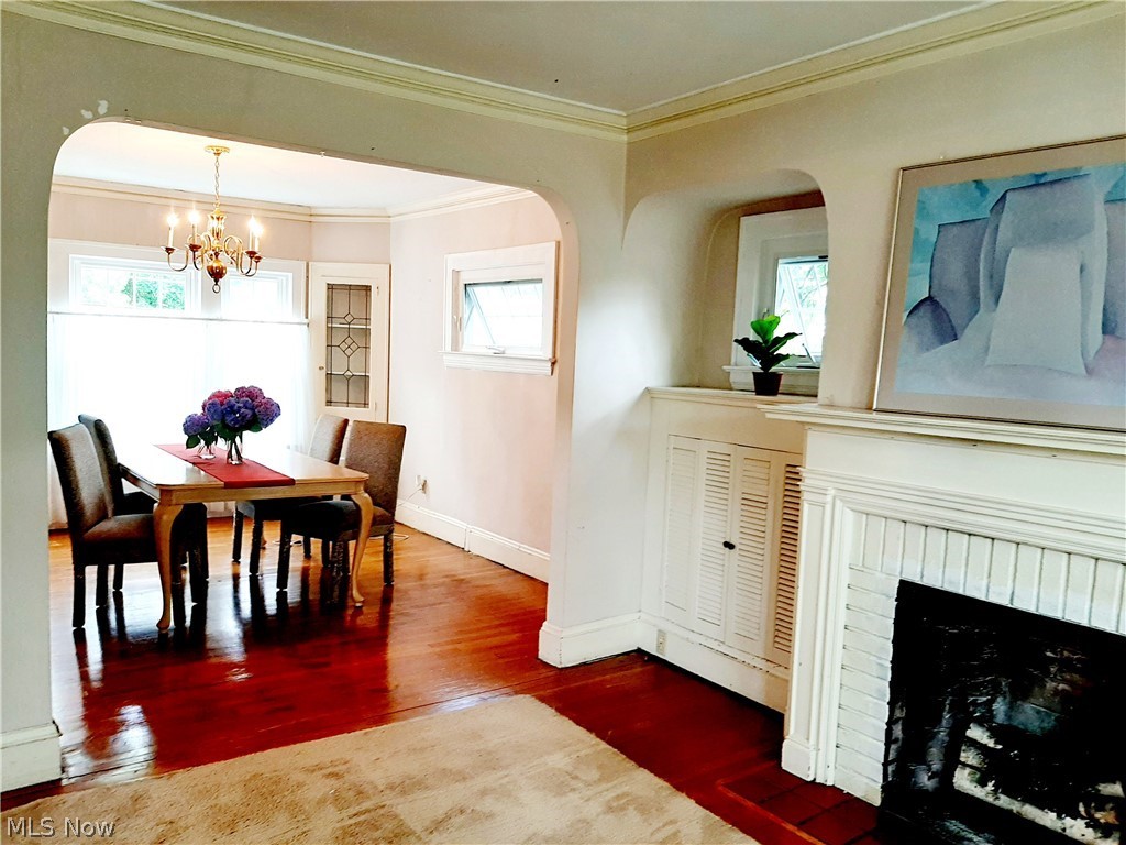 J L Free Land Companys Crown - Residential