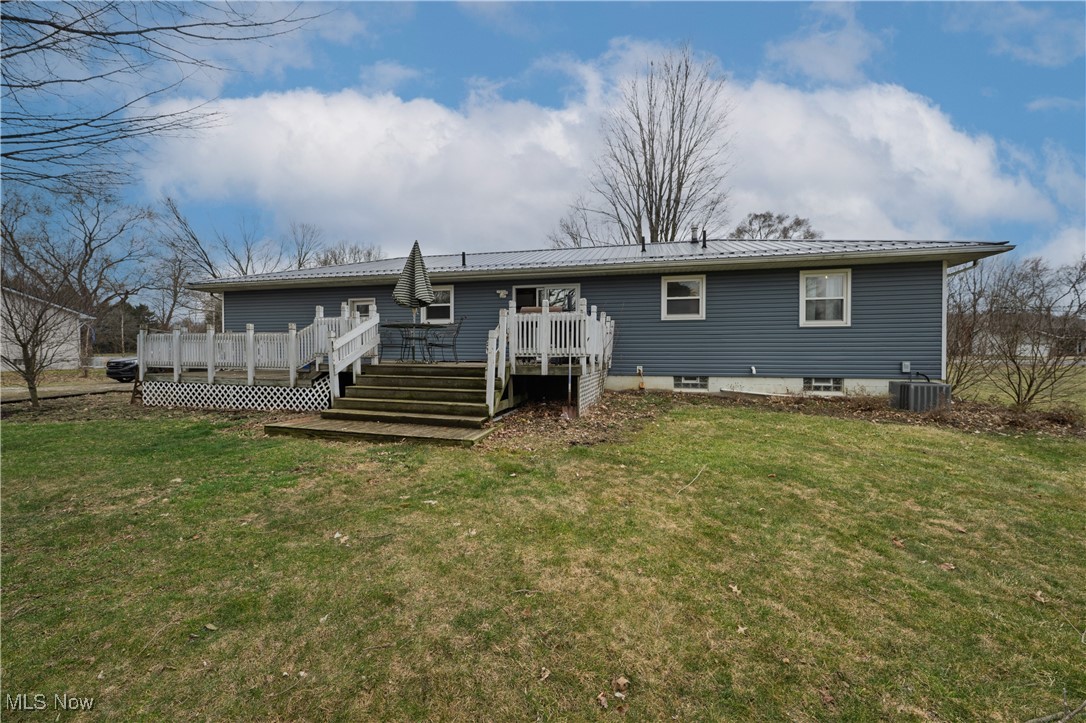 8195 S Cleveland Massillon Road, Clinton, Ohio image 6