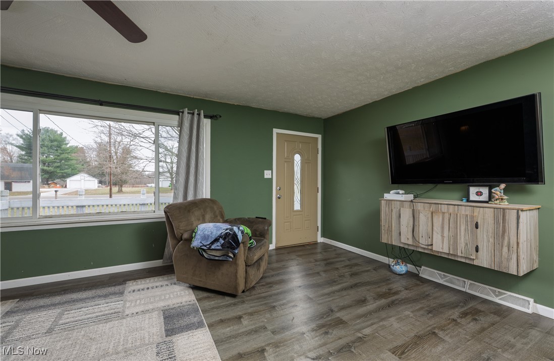 8195 S Cleveland Massillon Road, Clinton, Ohio image 15