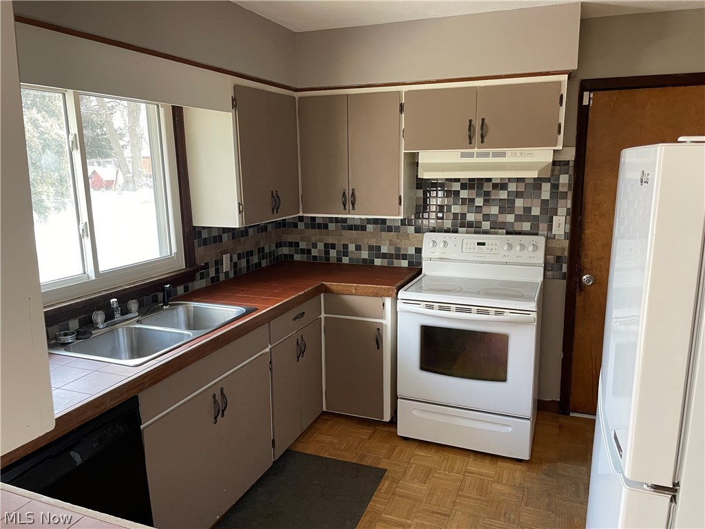 Englehart - Residential