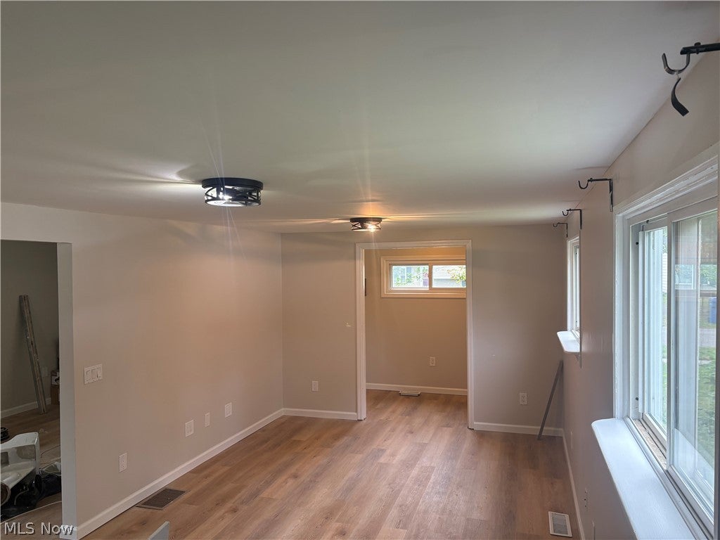 652 Alameda Avenue