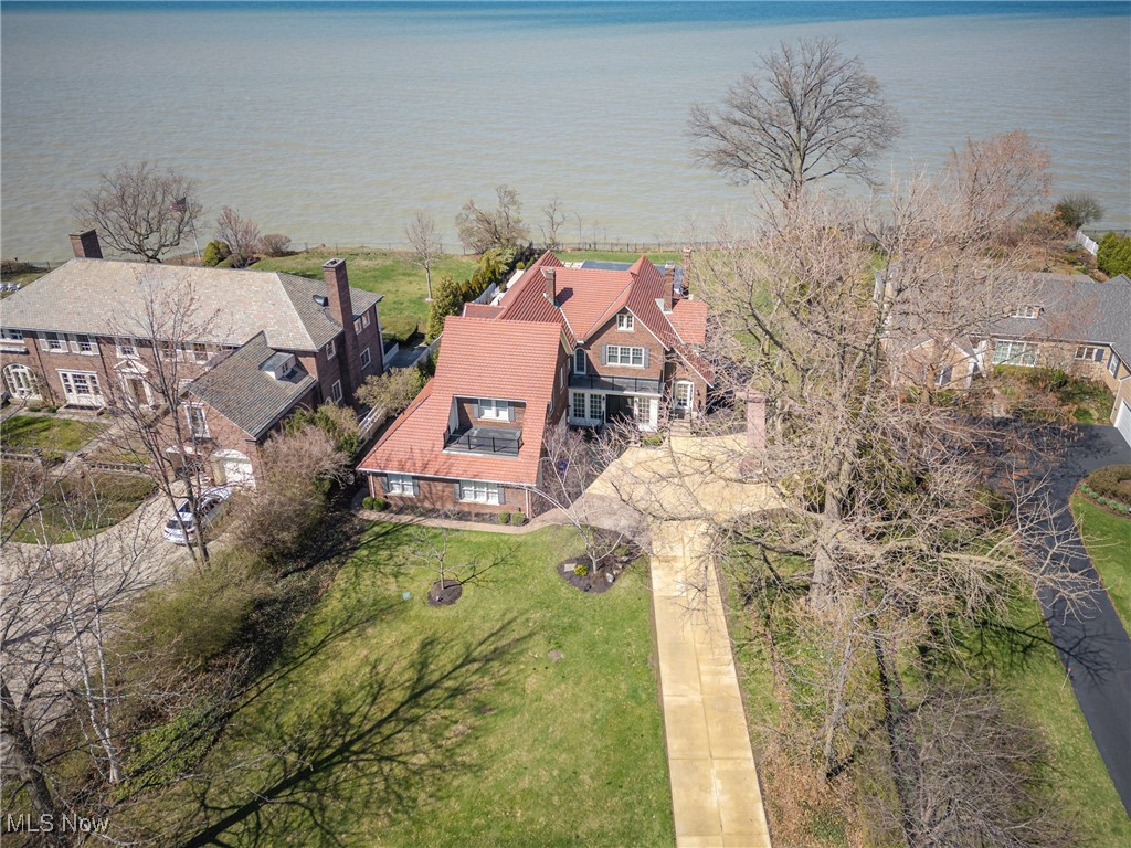 17810 Lake Road, Lakewood, Ohio image 6