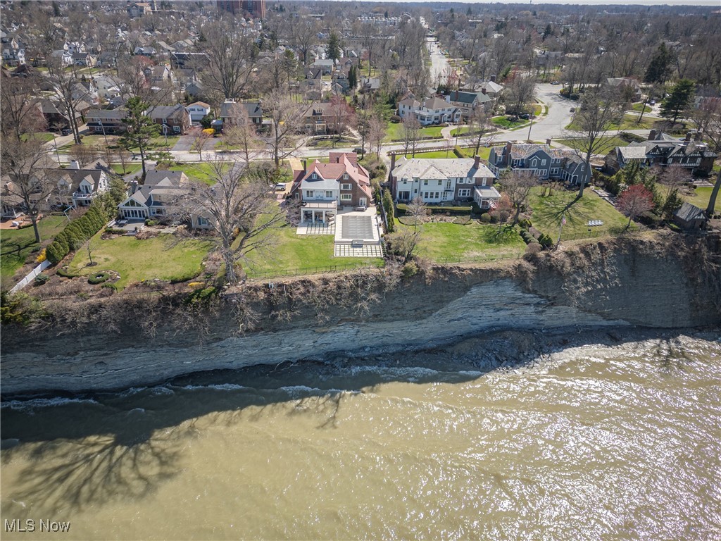 17810 Lake Road, Lakewood, Ohio image 4