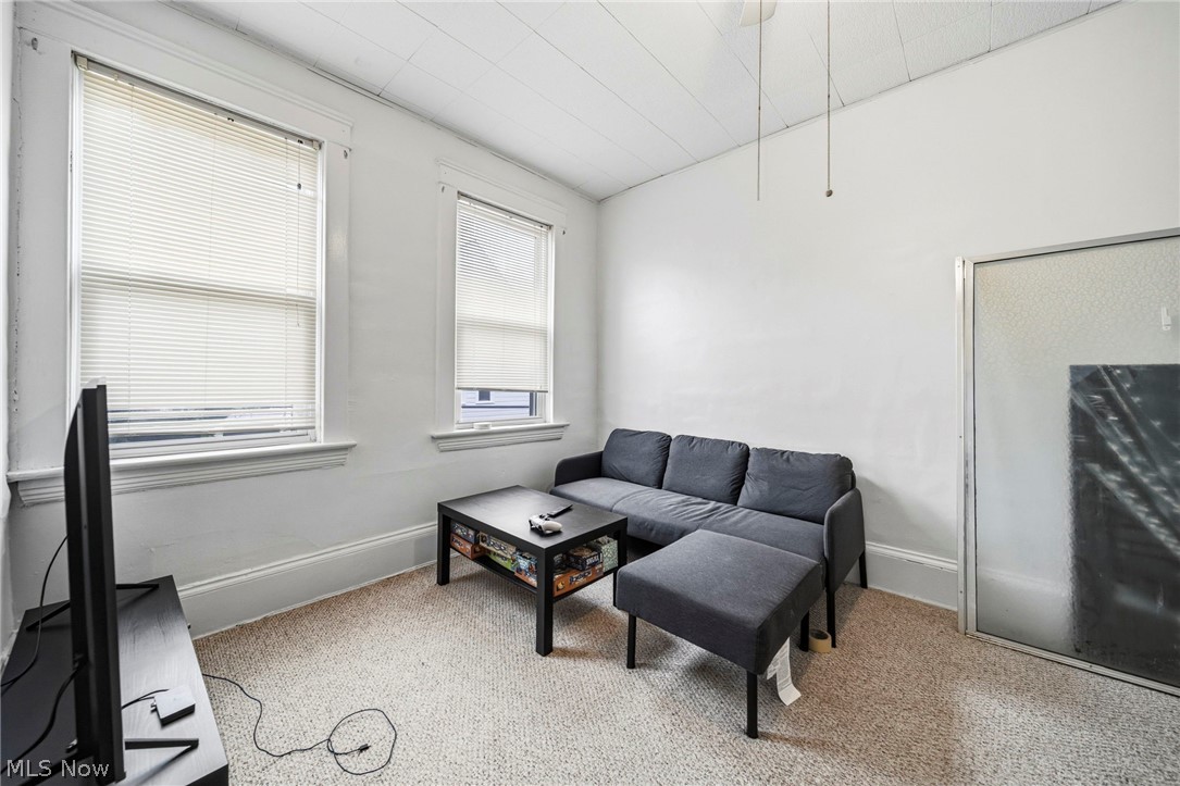 Spencer Knight - Residential Income