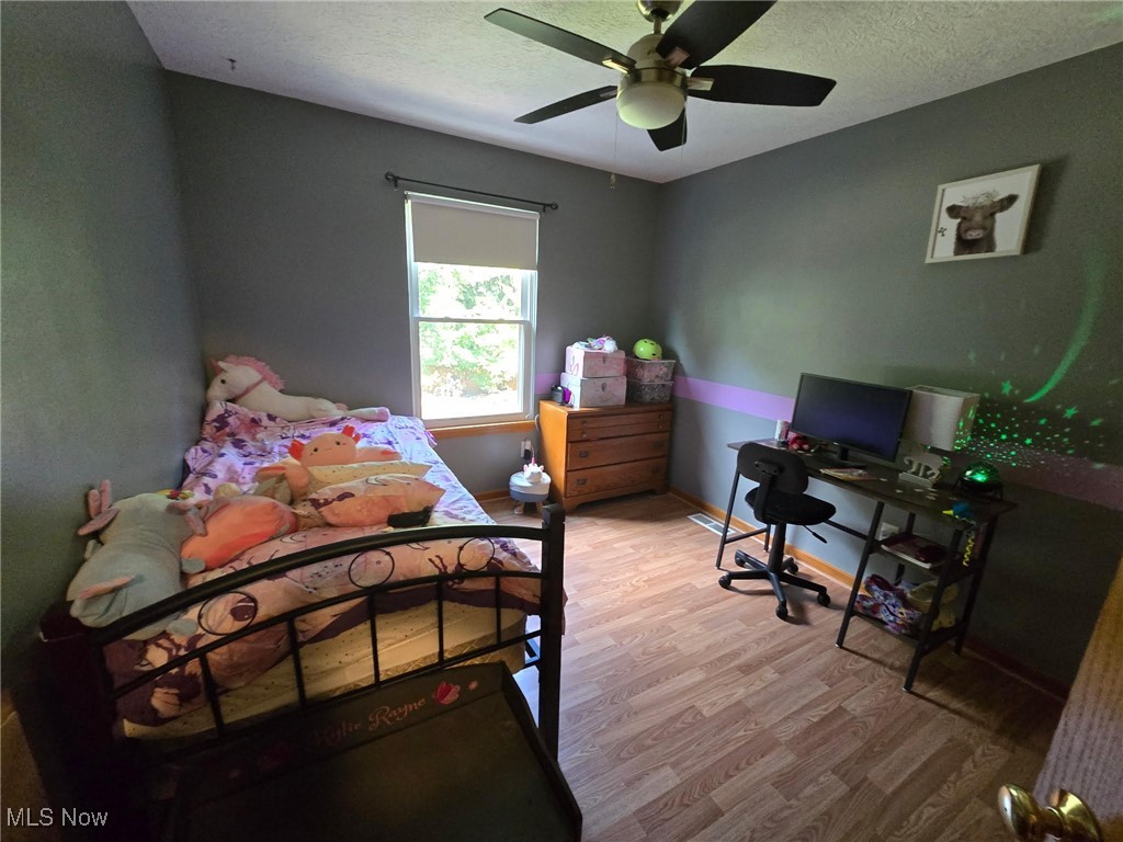 Medina, Ohio 44256, United States, 3 Bedrooms Bedrooms, ,3 BathroomsBathrooms,Residential,Active,188132