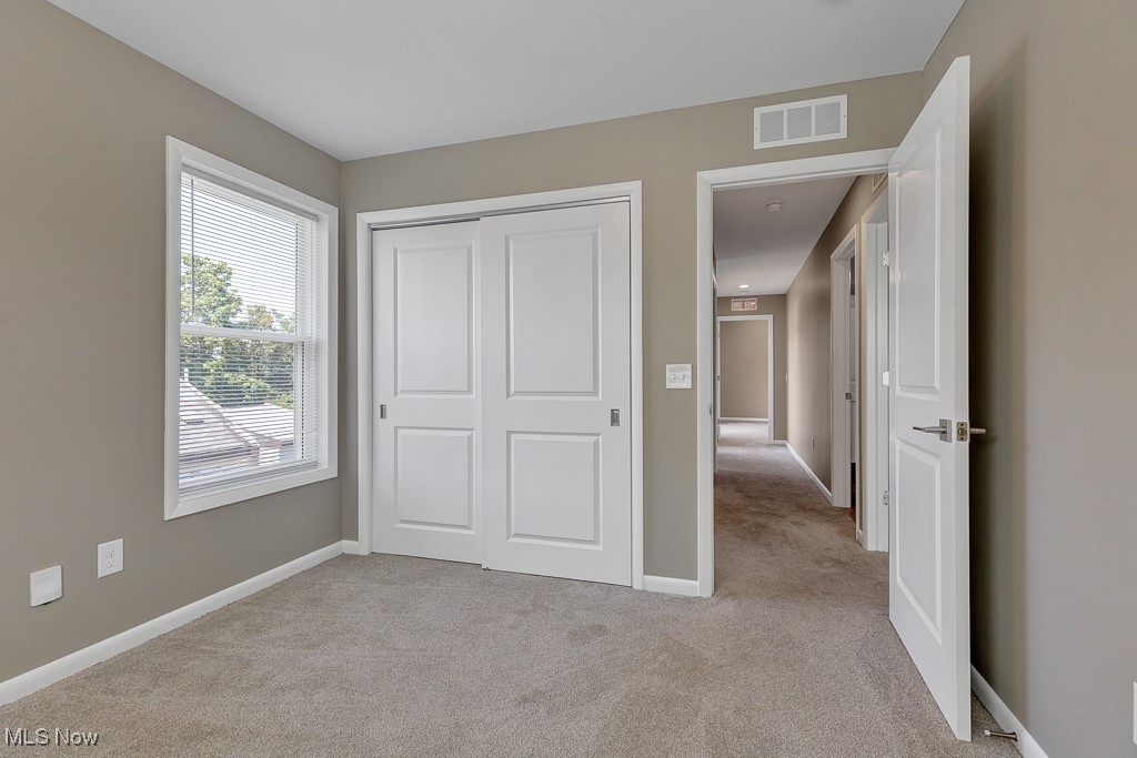 Sommers & Wimtertons - Residential Lease