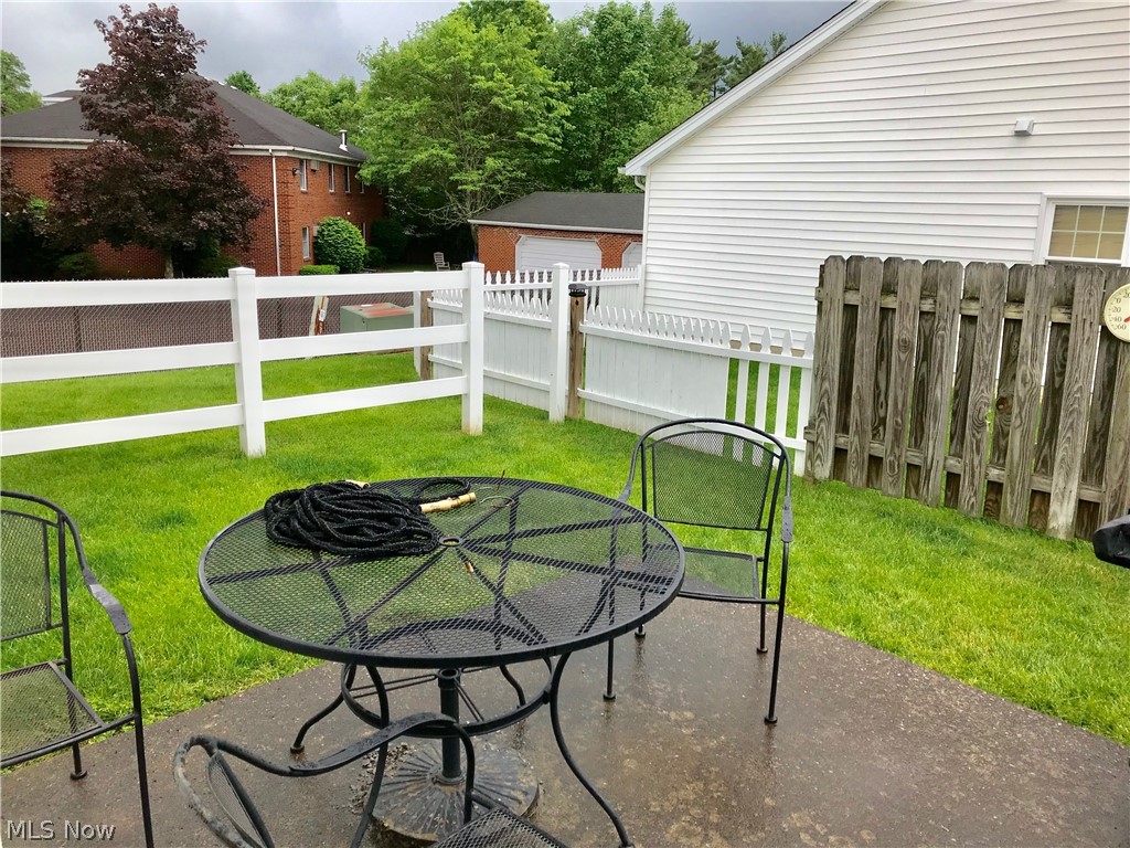 Western Reserve Place Condo - Residential