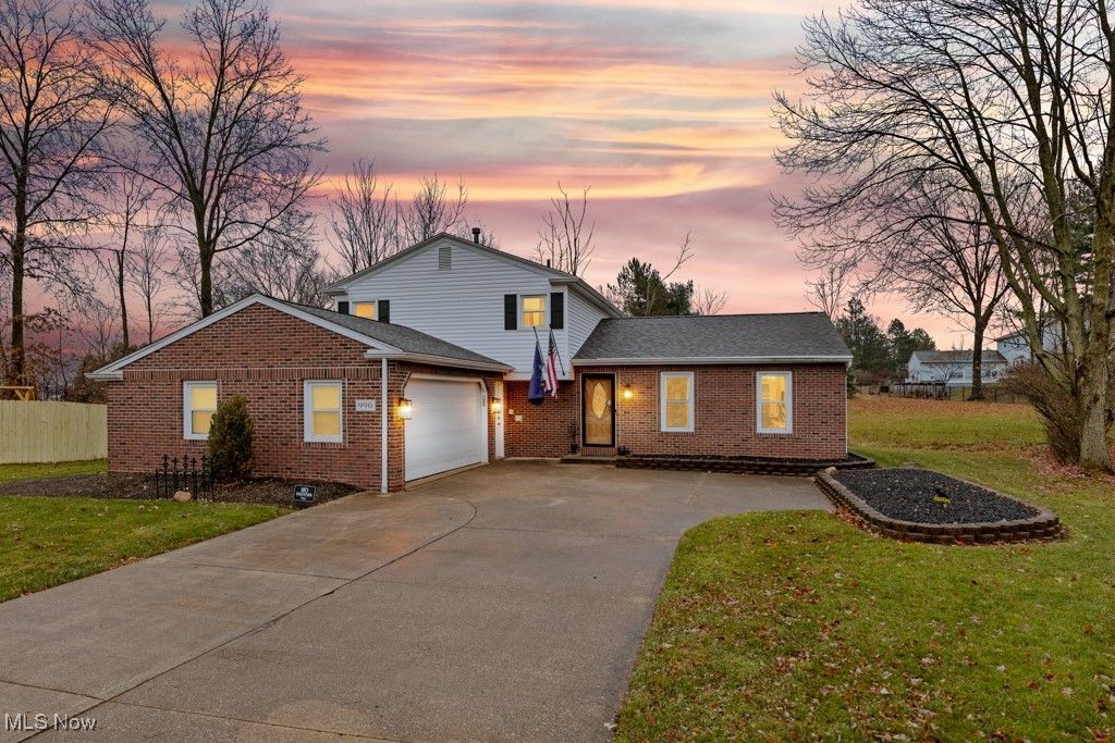 Photo of 990 Wimbleton Drive, Medina, OH 44256 (MLS # 5181709)