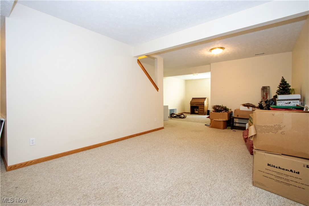 417 Danvers Court, Orrville, Ohio image 27