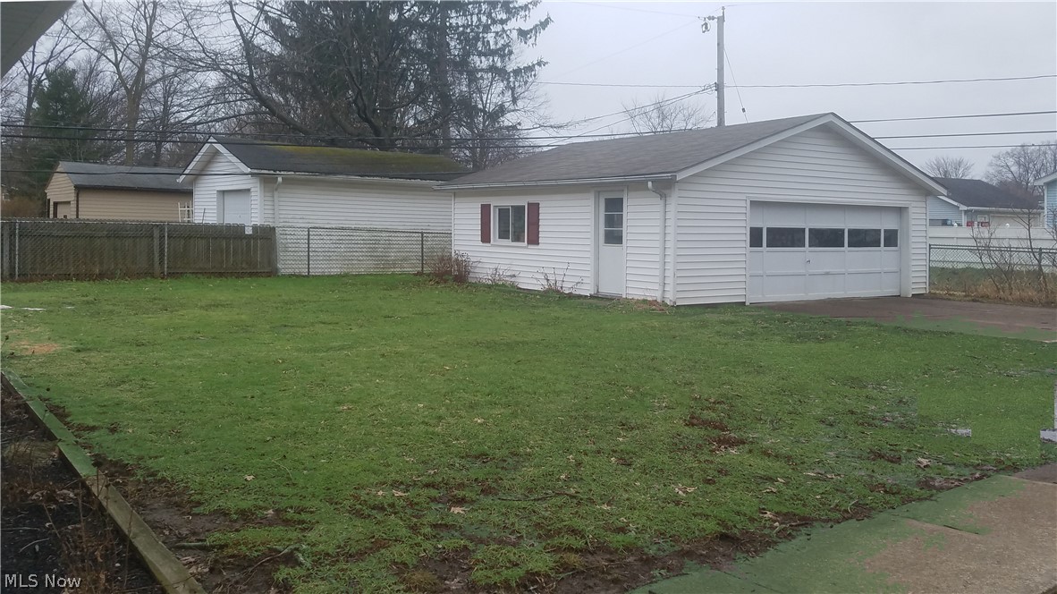 Rose Tree - Residential