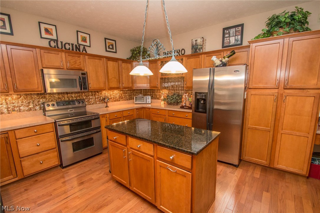 Macintosh Farms - Residential