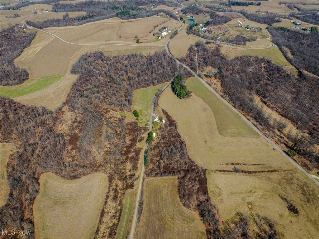 5851 Degen Road, Sugarcreek, Ohio image 30