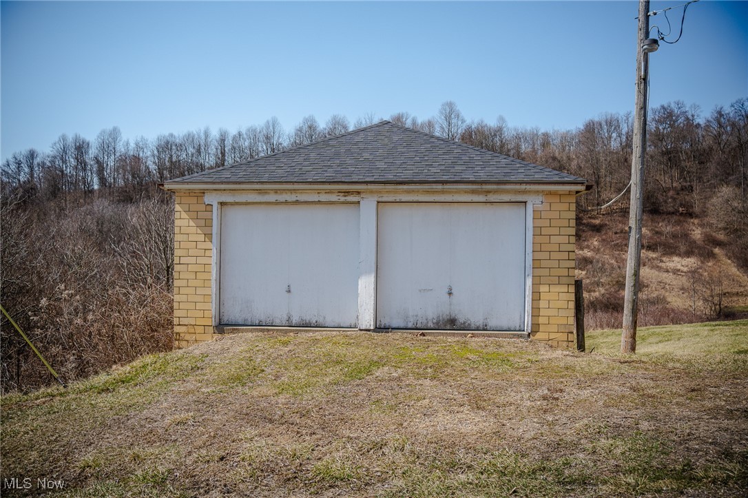 5851 Degen Road, Sugarcreek, Ohio image 27