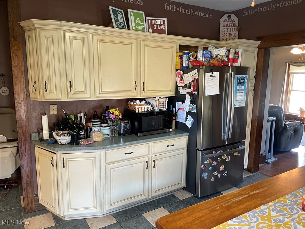 5851 Degen Road, Sugarcreek, Ohio image 10