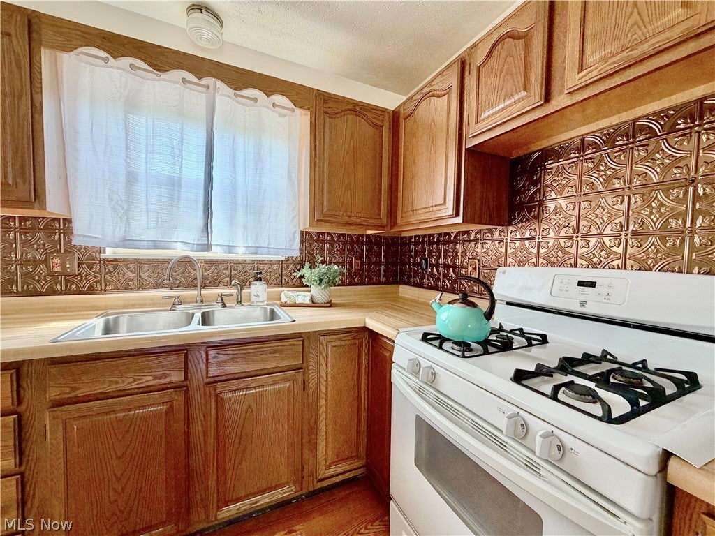 902 19th Street