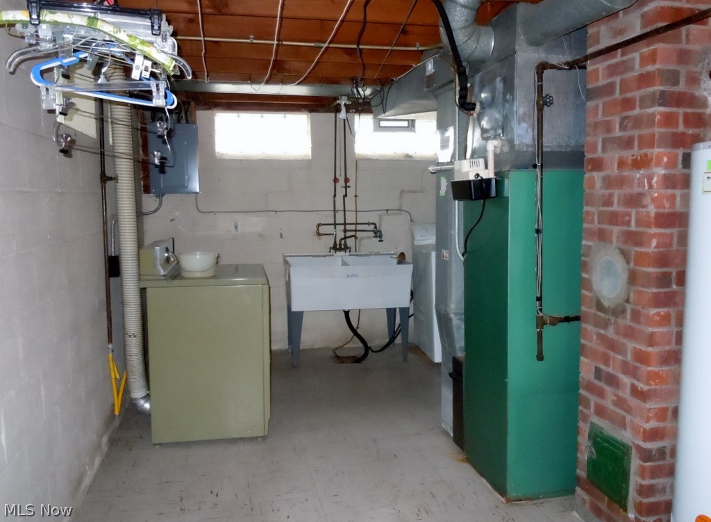 Parkdale Realty Companys - Residential