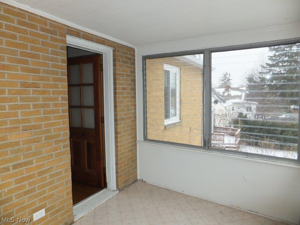 Tuxedo Heights - Residential Income