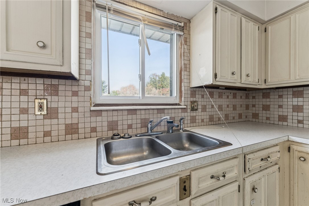 Fairway Land Companys & A P I - Residential