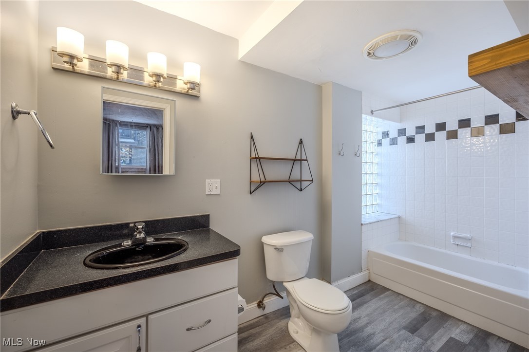 Glenturret Condo Ph I - Residential