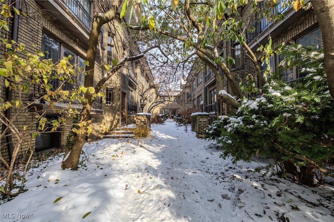 Glenturret Condo Ph I - Residential