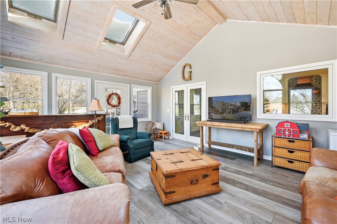 Sheerbrook Acres - Residential