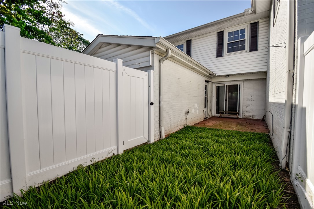 Meadowlawn - Residential