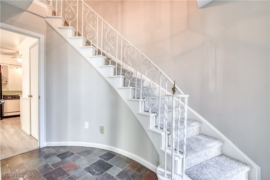 Meadowlawn - Residential