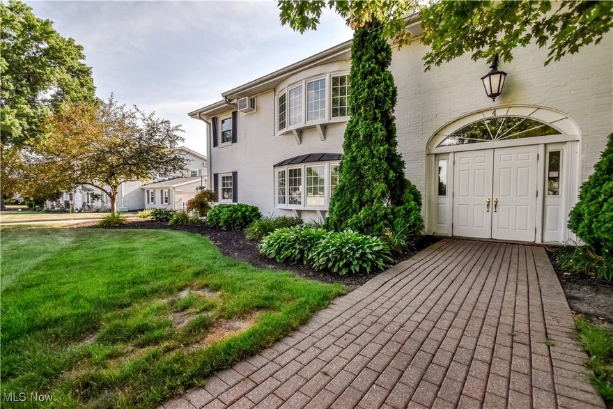 Charming 3-bedroom, 1.5-bath condo in the heart of Mentor! Enjoy fresh updates including new carpeting throughout, fresh paint, and updated fixtures (July 2025). A brand-new fence (March 2025) adds privacy and appeal. Conveniently located near top-rated schools, restaurants, and shopping. Move-in ready and priced to sell—this one won’t last long!