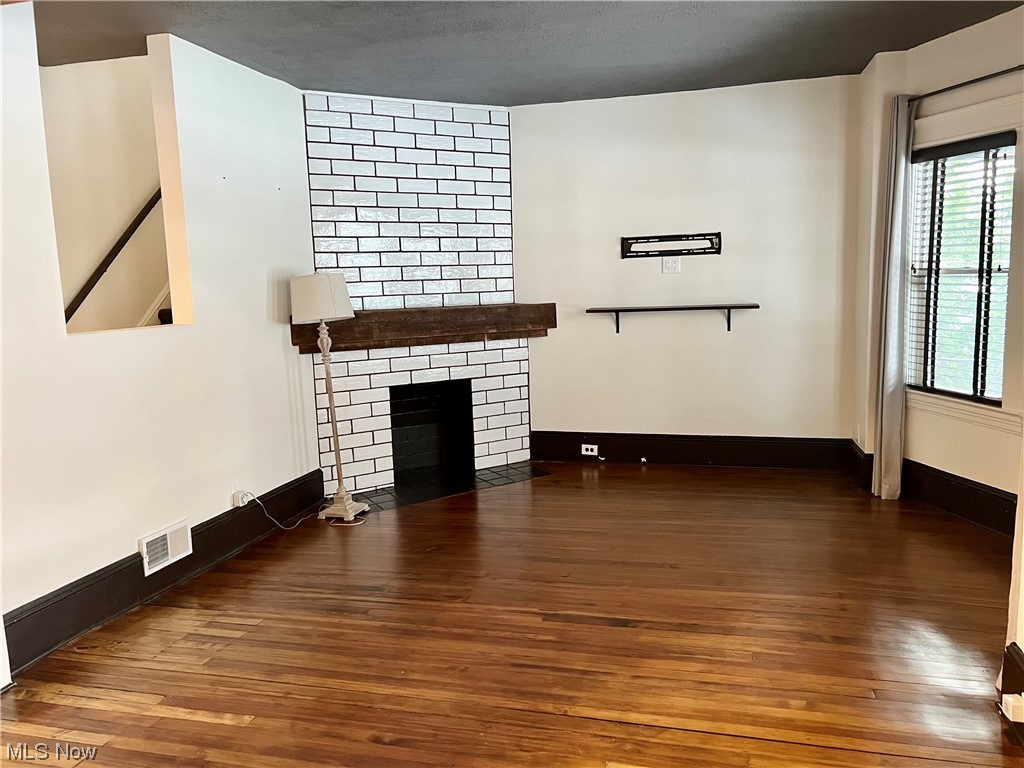 John Nahuis - Residential