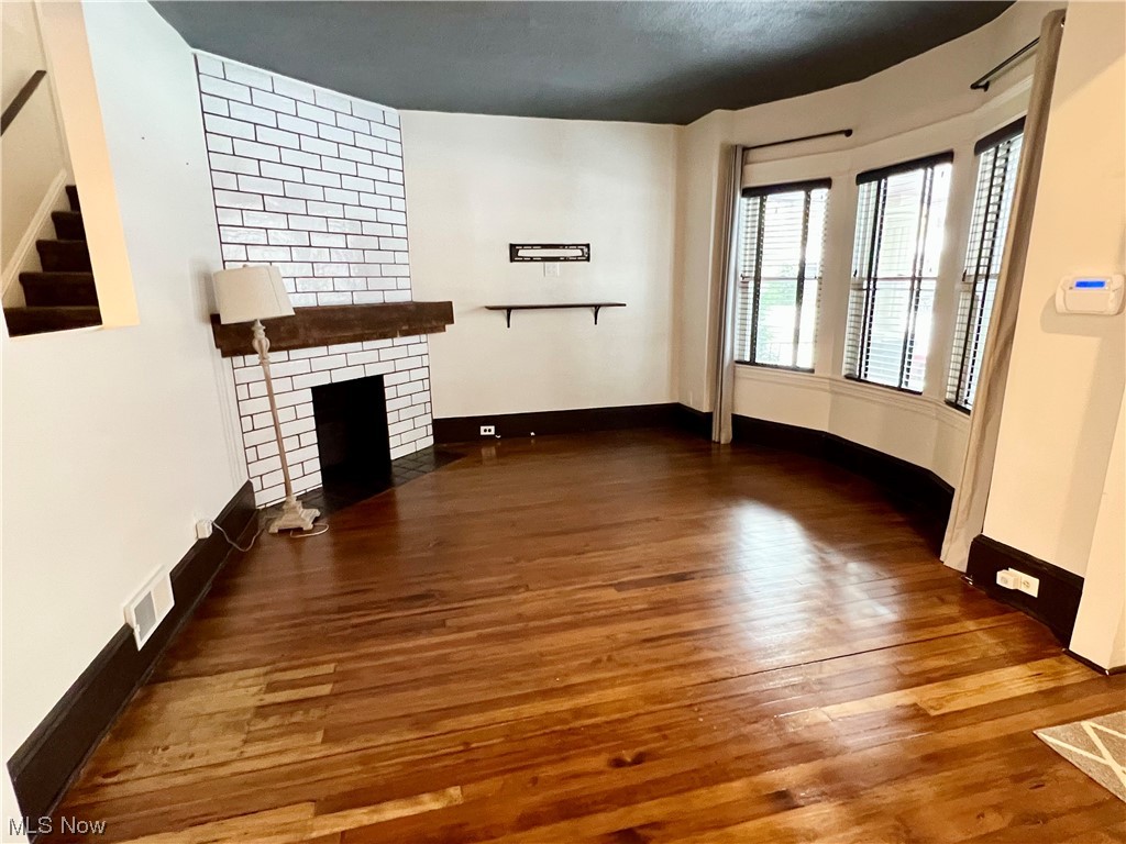 John Nahuis - Residential