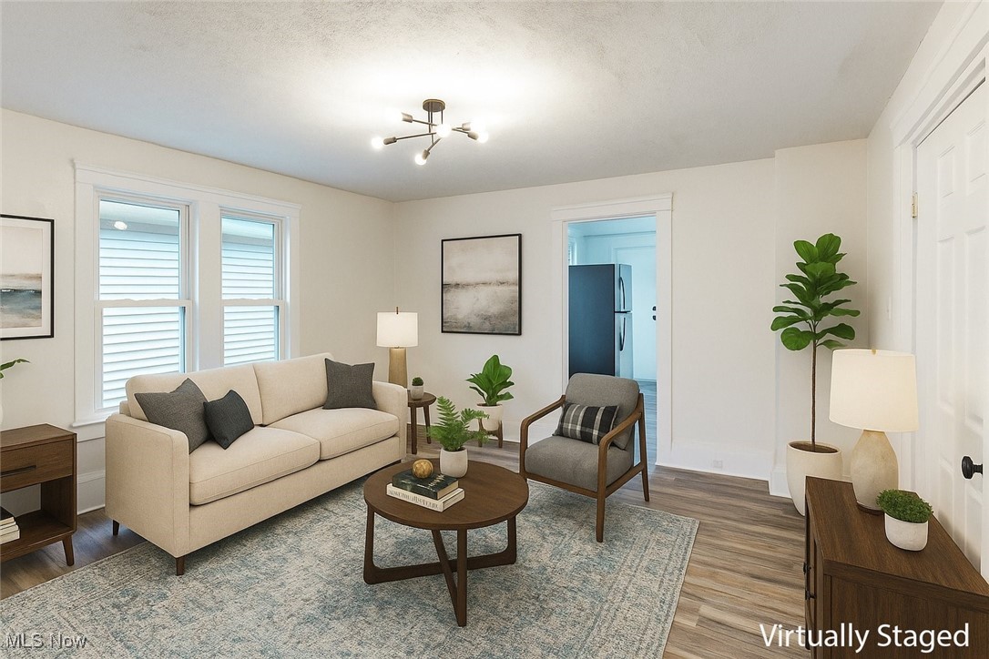 1851 W 52nd Street