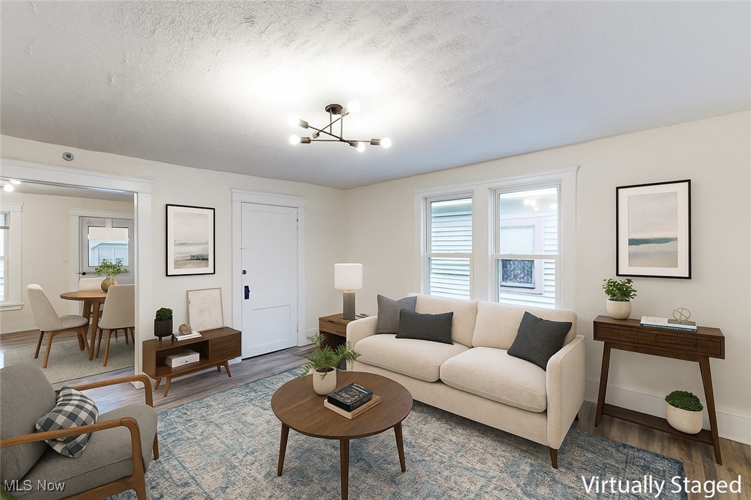 1851 W 52nd Street