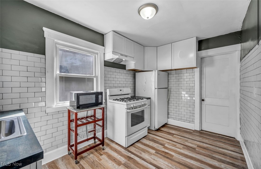 Beck - Residential Lease