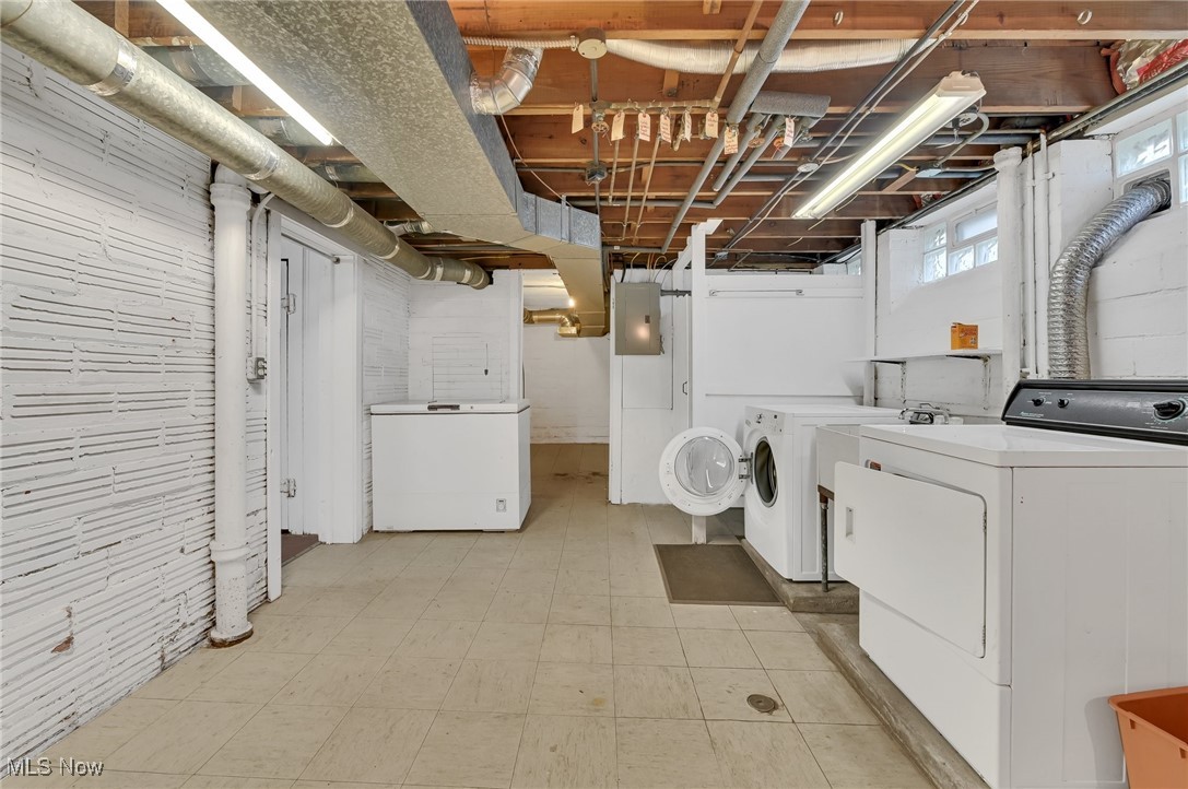 Meadowbrook Land Cos Cedar-Ta - Residential