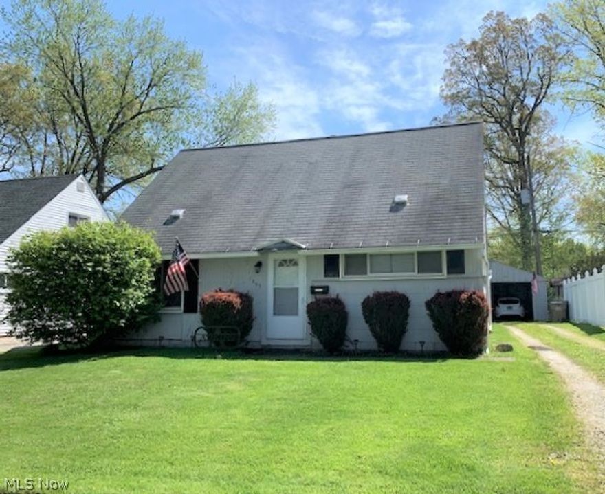 A yard like a park! If you like to spend time in your yard, this home might be the one for you! Come make your personal touches on this 4 bedroom home! The garage has a covered patio attached to it for your favorite summertime activities.  Spacious bedrooms won't disappoint.  A long time tenant has lived here who has meticulously taken care of the property.  He is moving onto his next adventures and thus this lovely home will be available for the next owner!