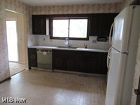 9036 Lindbergh Boulevard, Olmsted Falls, Ohio image 10