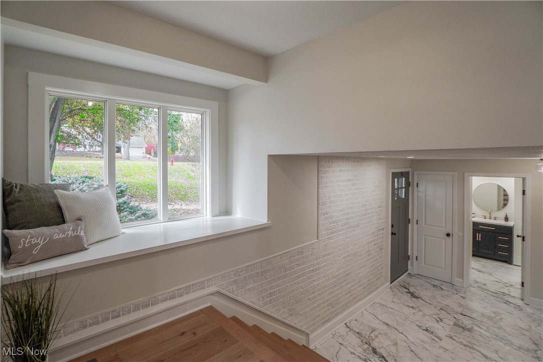 Knob Hill Allotment - Residential