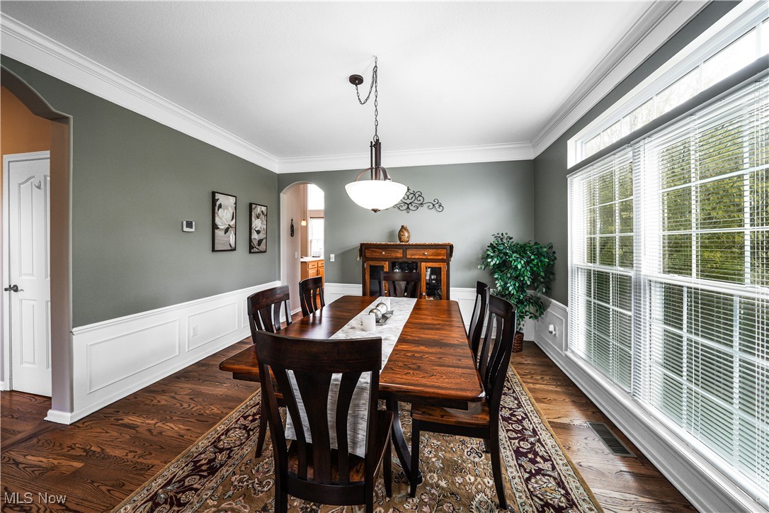 1005 W Parkway Boulevard, Aurora, Ohio image 8