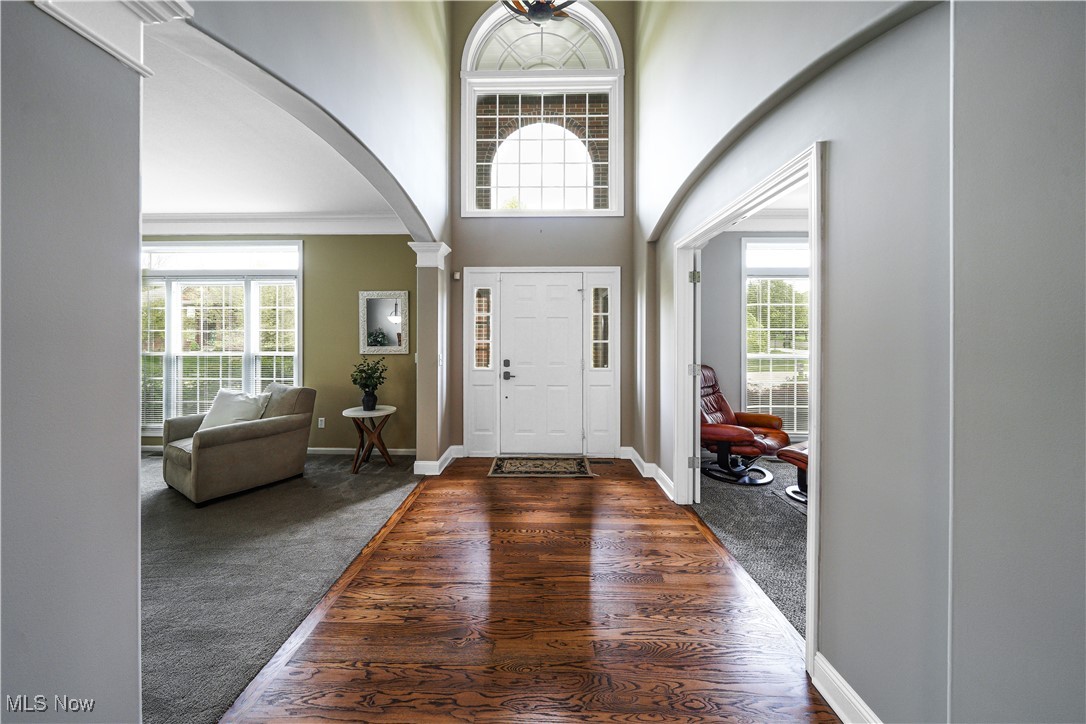 1005 W Parkway Boulevard, Aurora, Ohio image 2