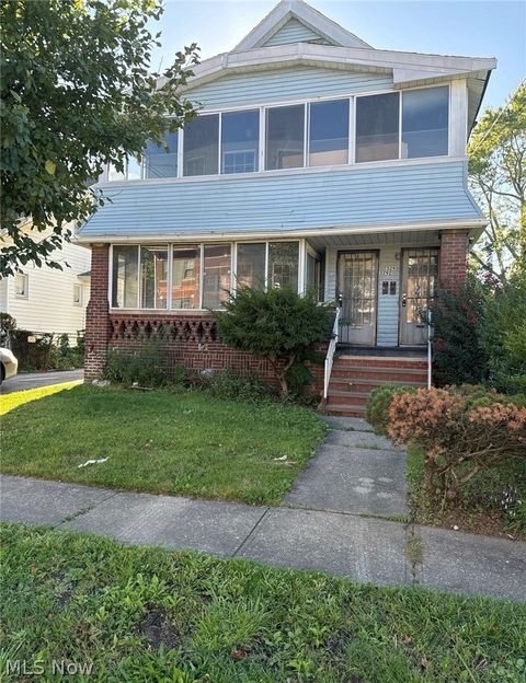 3290 E 143 Cleveland OH 44120