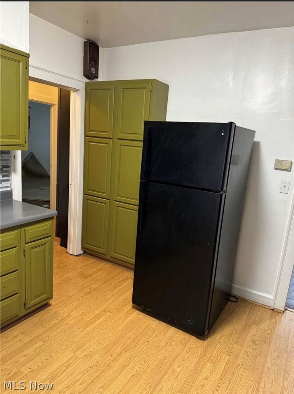 Photo of 3290 E 143, Cleveland, OH 44120 (MLS # 5187007)